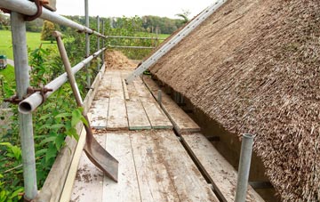 advantages of Burton Pedwardine thatch roofing